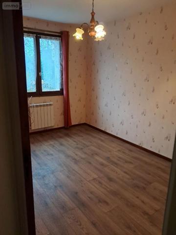 Maison à vendre à Parcé-sur-Sarthe dans la Sarthe (72300), ref : 72068-1936