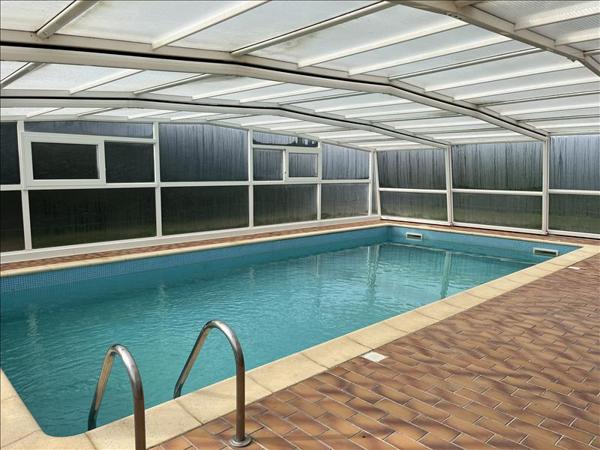 Maison à vendre |  Le Dorat |  11 pièces | 234 m²