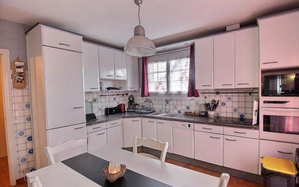 Maison à vendre    4 pièces •  Orthez