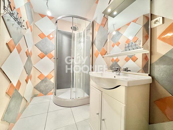 Maison chaleureuse dans le quartier prisé de Meyran