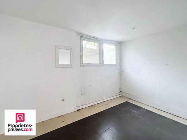 RIANS LOCAL COMMERCIAL + T2 TERRASSE + TERRAIN