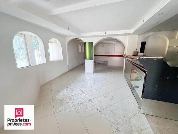 RIANS LOCAL COMMERCIAL + T2 TERRASSE + TERRAIN