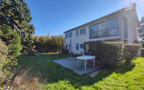 Maison à vendre    5 pièces •  Soisy-sur-Seine