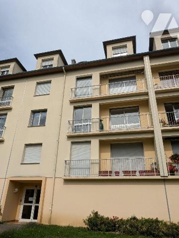 Appartement à Vendre à Nogent-le-Rotrou (28400) en Eure-et-Loir (28)

Ce bien immobilier est ...