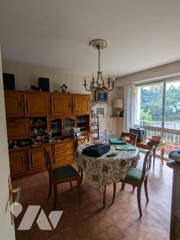 Appartement à Vendre à Nogent-le-Rotrou (28400) en Eure-et-Loir (28)

Ce bien immobilier est ...
