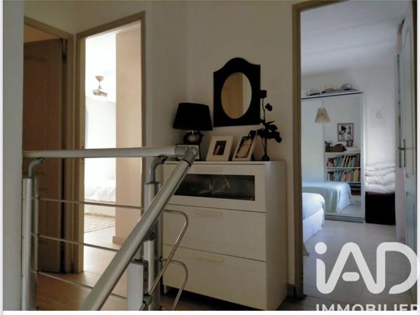 Maison à vendre 5 pièces 100 m² Sanary-sur-Mer