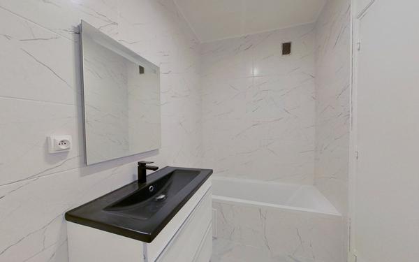 Appartement à vendre    4 pièces • 94 m2 Sainte-Foy-lès-Lyon