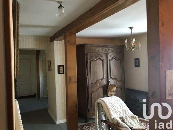Maison de village 7 pièces de 160 m² à Madré (53250)