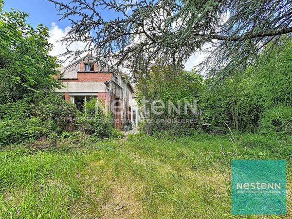 Longère édifiée sur un terrain de 700 m² environ à vendre à 10 minutes de Montereau-Fault-Yonne