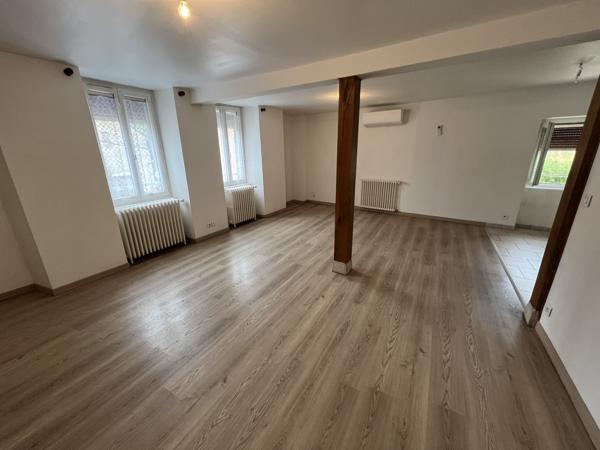MAISON ENTIEREMENT RENOVEE PROCHE MONTBARD