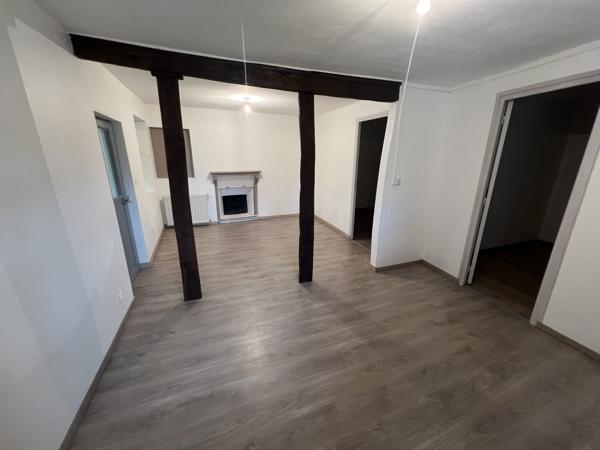 MAISON ENTIEREMENT RENOVEE PROCHE MONTBARD