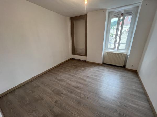 MAISON ENTIEREMENT RENOVEE PROCHE MONTBARD