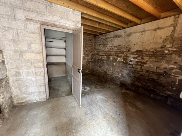 MAISON ENTIEREMENT RENOVEE PROCHE MONTBARD