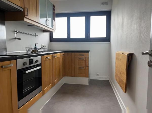 A LOUER - Appartement 4 pièces de 87m² Quartier Bel Air La Rochelle