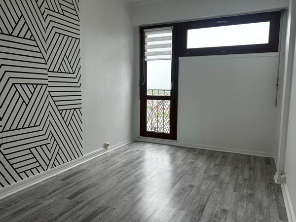 A LOUER - Appartement 4 pièces de 87m² Quartier Bel Air La Rochelle