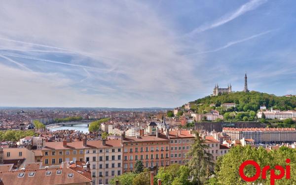 Appartement à louer    4 pièces • 109,24 m2 Lyon 1