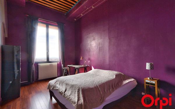 Appartement à louer    4 pièces • 109,24 m2 Lyon 1