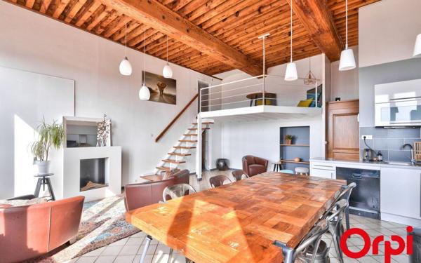 Appartement à louer    4 pièces • 109,24 m2 Lyon 1