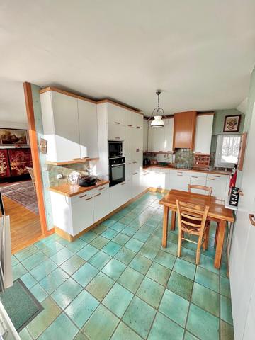 Appartement de 182 m2 , 4 chambres,