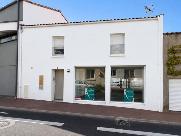 Local commercial Saint Gilles Croix De Vie 77 m2