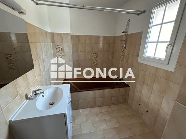 Location Maison 2 pièces 60.85 m² - LE PEYRON Le Beausset 83330