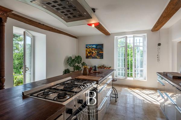 Châtillon, Appartement 3 Chambres -  157 m² à vendre