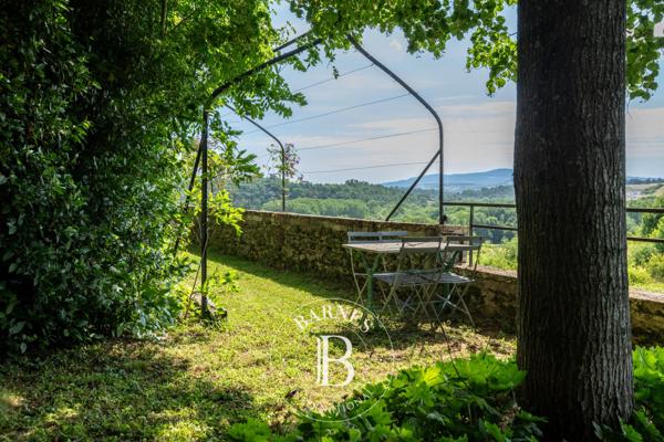 Châtillon, Appartement 3 Chambres -  157 m² à vendre