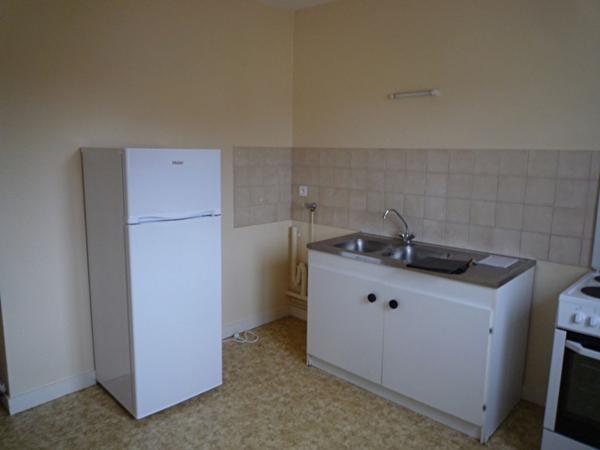 Location appartement près de Poitiers - 1 pièce(s) - 36 m² - 368 € par mois