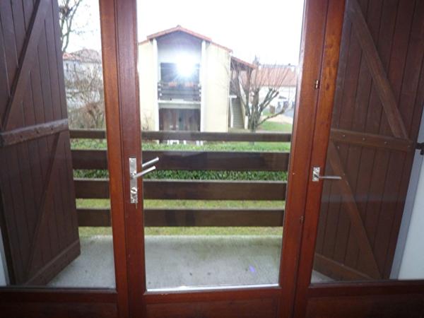 Location appartement près de Poitiers - 1 pièce(s) - 36 m² - 368 € par mois