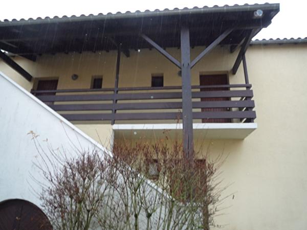 Location appartement près de Poitiers - 1 pièce(s) - 36 m² - 368 € par mois
