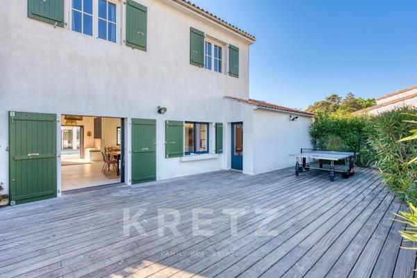 Villa familiale avec piscine de 188m² – plages à pied, esprit Ré