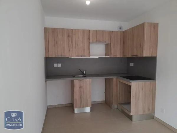 Appartement à louer 2 pièces 42.34m² Roquebrune-sur-Argens (83520)