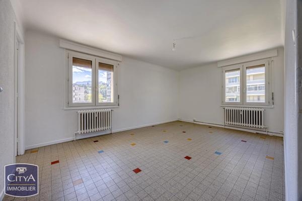 Appartement à vendre 3 pièces 67m² Chambéry (73000)