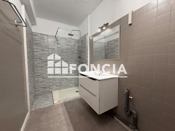 Location Appartement 2 pièces 46.06 m² - 44 RUE DIDEROT Beziers 34500