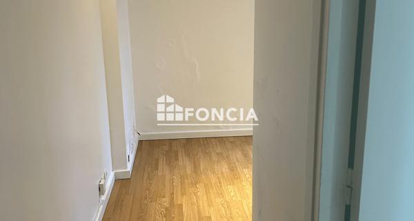 Location Studio 15.79 m² - Le Plessis-robinson 92350