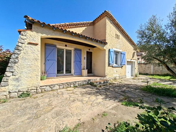 A VENDRE A GARONS - Maison de plain pied - type 4 - 75m²