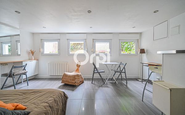 Appartement à vendre    1 pièce • 25,55 m2 Paris 20