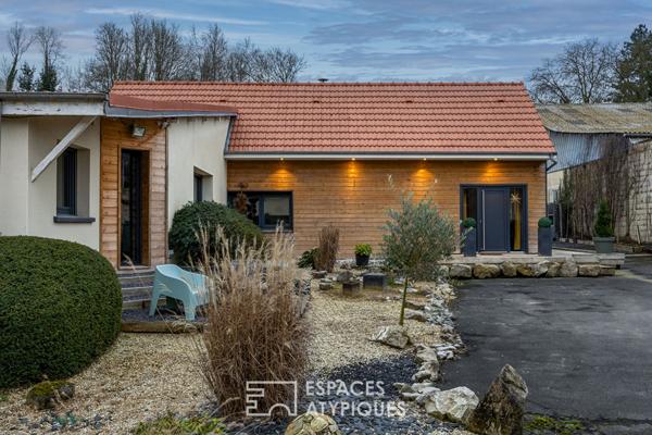 Loft de caractère dans une ancienne salle des fêtes, à deux pas de la ville