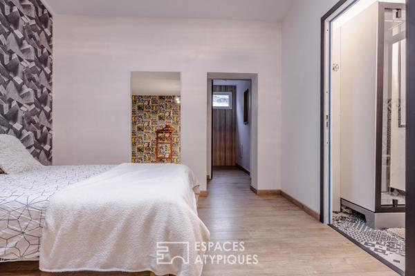 Loft de caractère dans une ancienne salle des fêtes, à deux pas de la ville