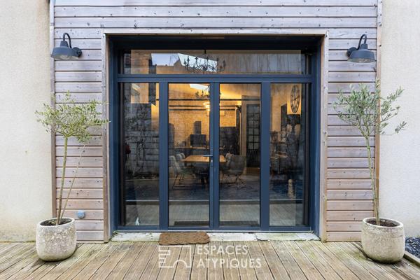 Loft de caractère dans une ancienne salle des fêtes, à deux pas de la ville