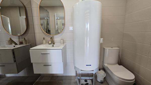 Maison  6 pièce(s)  3 chambre(s)  136.5 m²