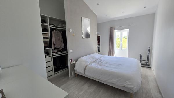 Maison  6 pièce(s)  3 chambre(s)  136.5 m²