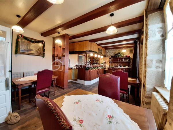 Maison d hote de 304 m²