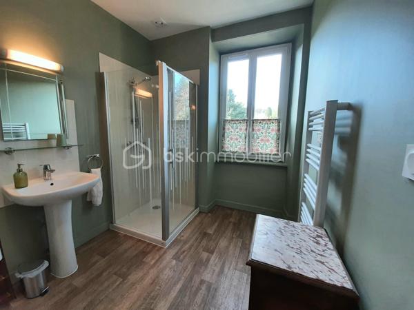 Maison d hote de 304 m²