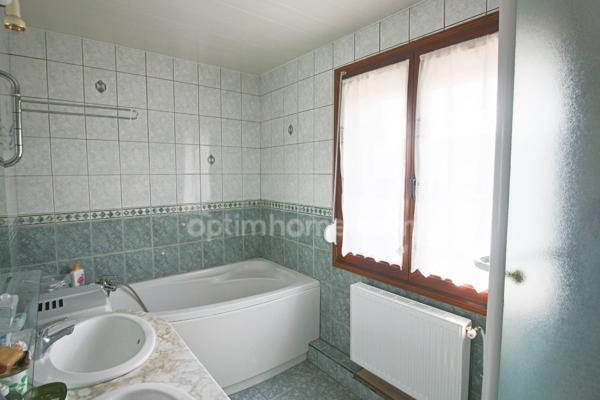 Cousinerie - Maison de 128 m2 4 chambres 1 bureau Proche des lacs