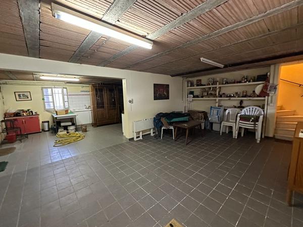 Maison 3 chambres, bureau, sous sol, garage à vendre Montauban 82