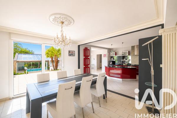 Maison à vendre 10 pièces 492 m² Yvré-l'Évêque
