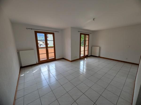 Vente / Appartement T4
