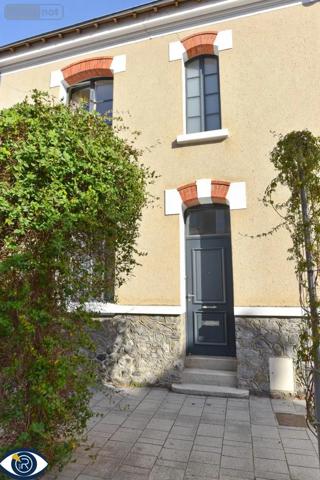 Achat - Maison Laval 53000 9 pièces 157 m 2 372 m 2