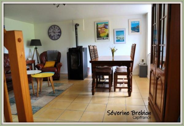 Charmante maison en pierre rénovée en 2011, au calme, terrain, 2/3 chambres, assainissement OK, Celles sur Durolle